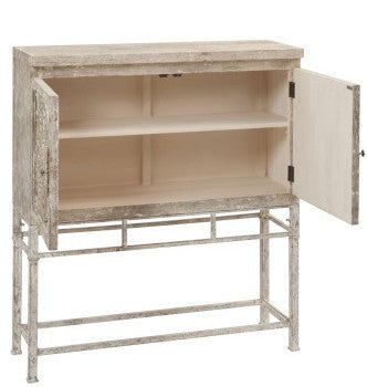 Armadio orientale intarsiato