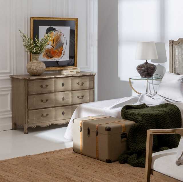 Cassettone francese decapato