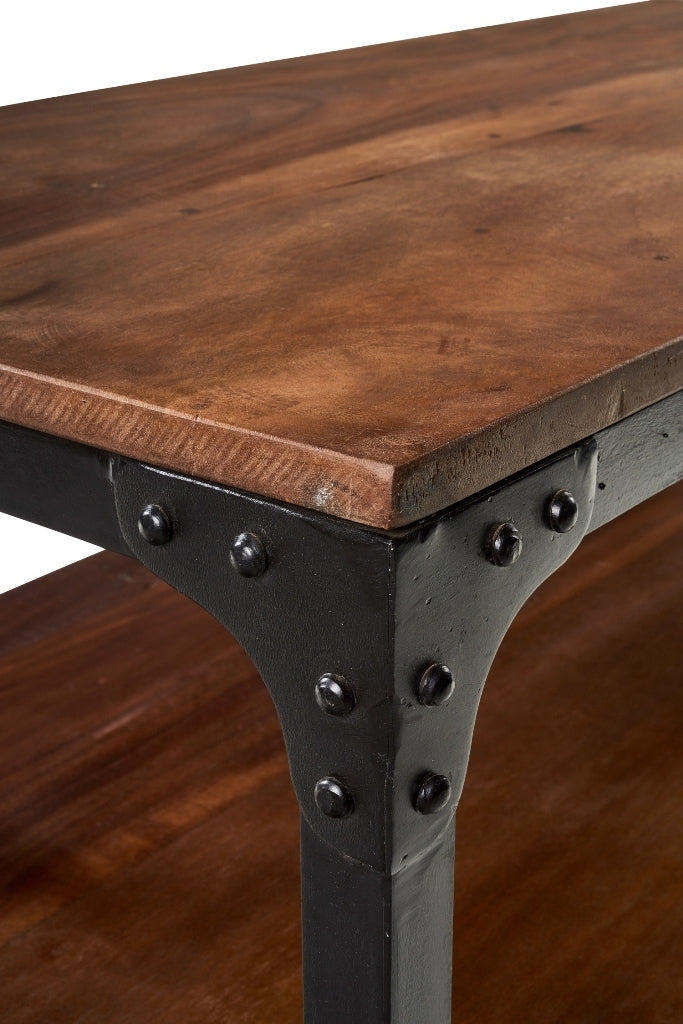 Tavolo basso industrial con ruote