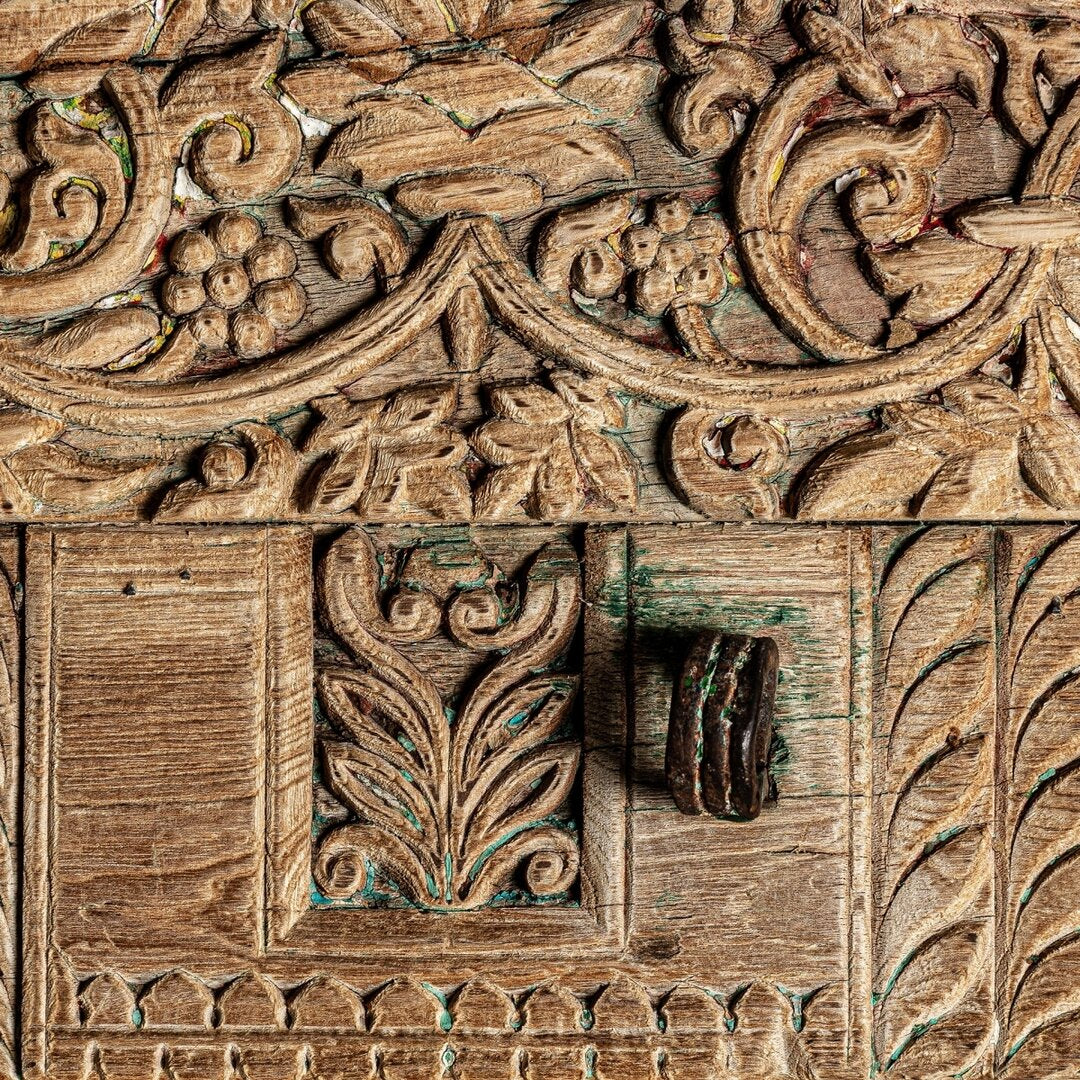 Specchio etnico intarsiato