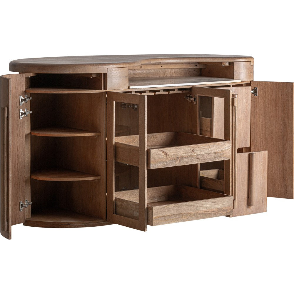 Reception desk sinuoso in legno chiaro con vani interni