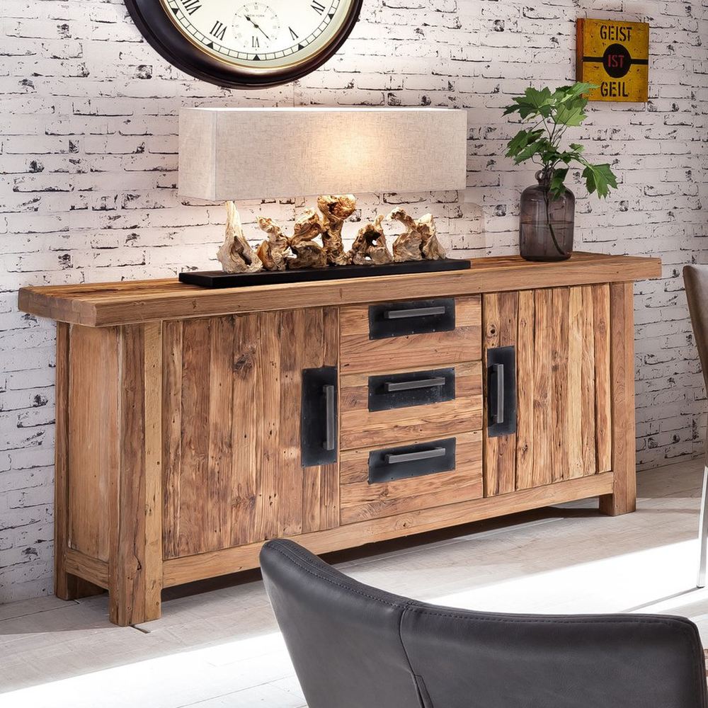 Credenza rustic chic