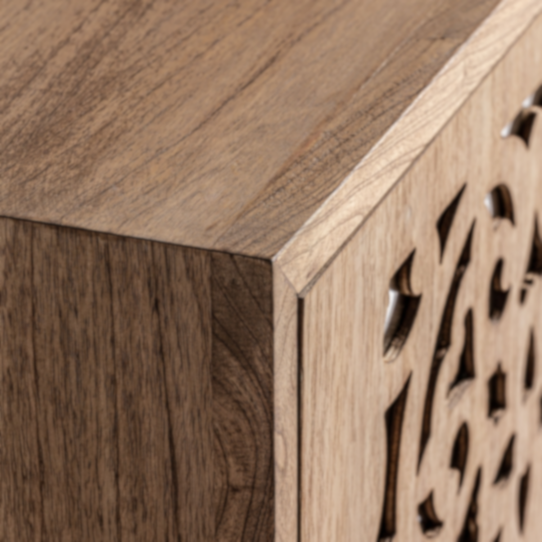 Consolle orientale intagliata