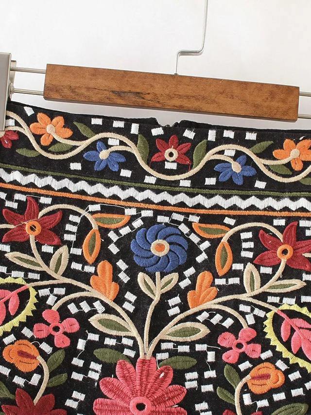 Gonna deco etnico chic