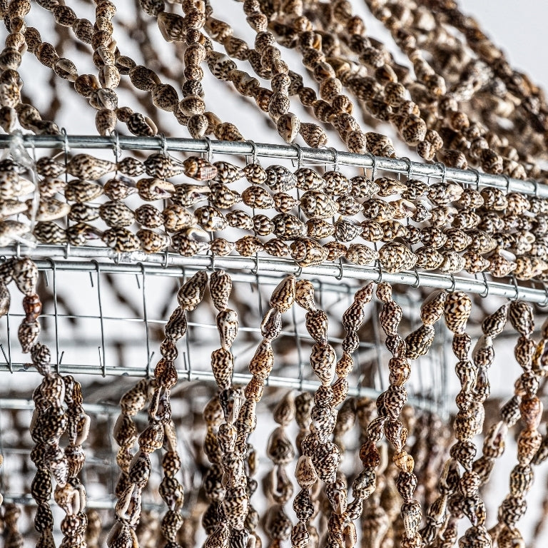 Lampadario decò con conchiglie