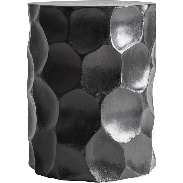 Sgabello scultoreo in legno di suar nero dal design Organic Luxury.